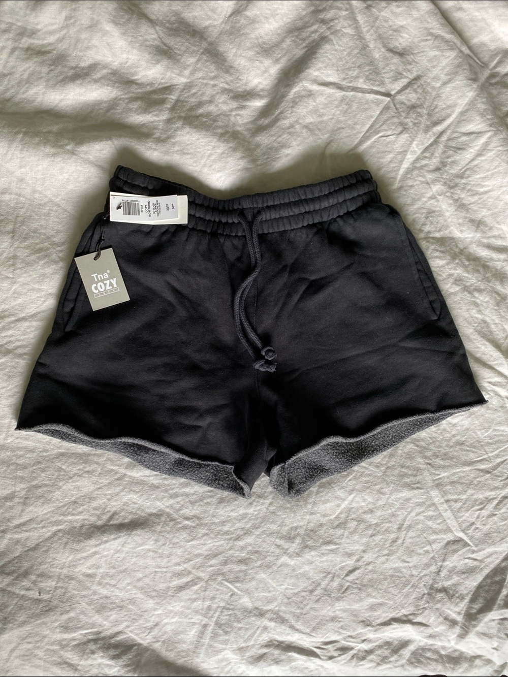Aritzia TNA cozy boyfriend shorts